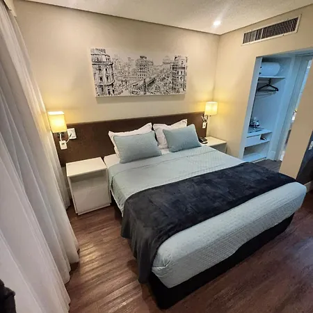 Flat VII - Apto dentro do Hotel - Rua Quintana-2