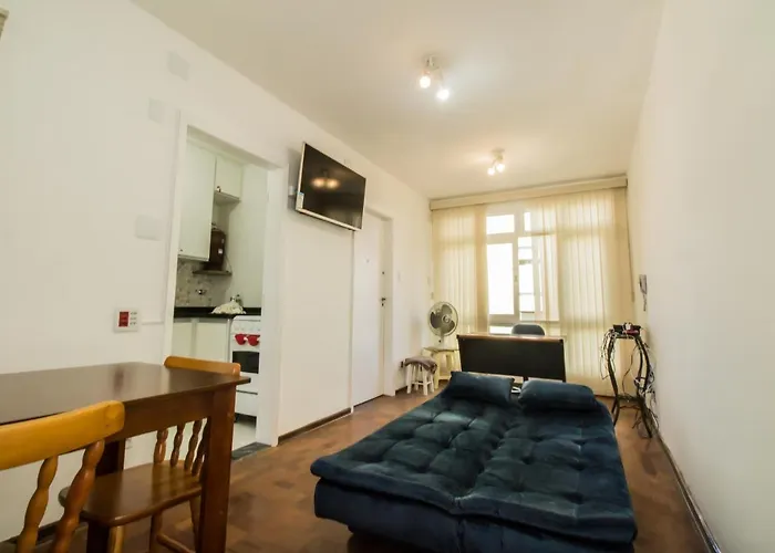 Apartamento aconchegante com estacionamento na 25 de março
