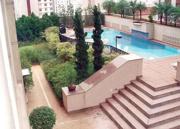 Hotel Jardins Univer Pamplona com garagem 2410