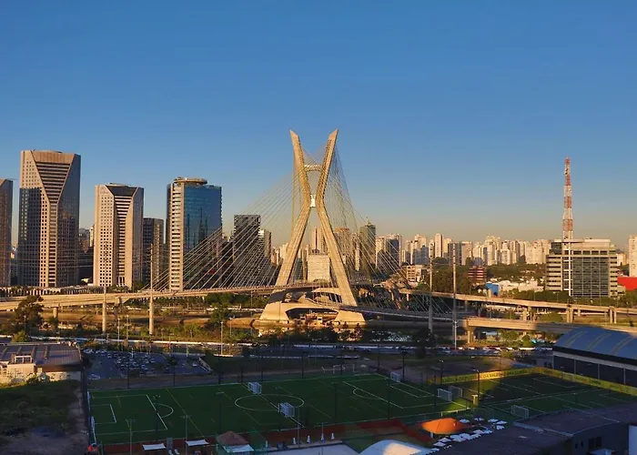 703 - Apto Inteiro Morumbi 703