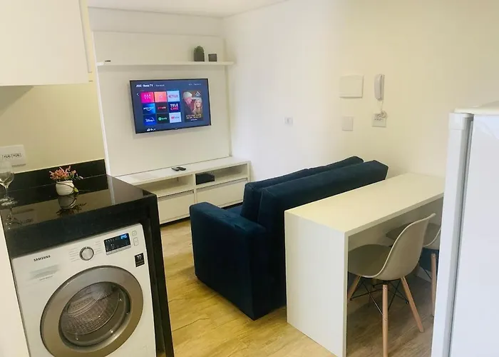 Studio Inteiro 132B