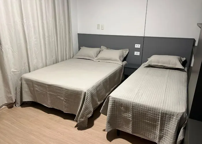 Apartamento para pessoas de família ou a negócio, Ap Lindo aconchegante no Brás próximo igreja Mundial,mercado municipal, 25 de março, templo Salomão, metro Dom Pedro ll, bancos, mercado e etc