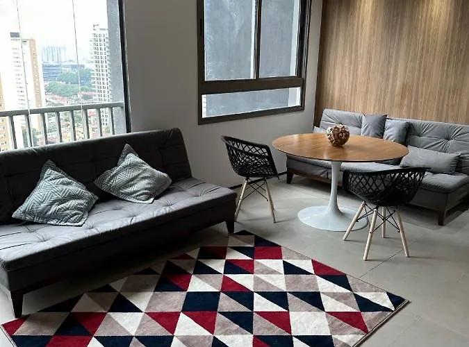 Apto Novo é confortável em Perdizes, ao lado do Allianz Park, cama king size