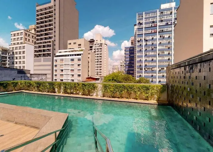 Studio novo junto a liberdade com garagem