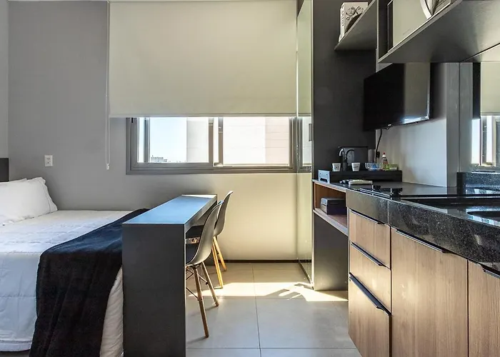 Studio 1515 próximo Metrô Vergueiro em frente ao centro cultural-sp