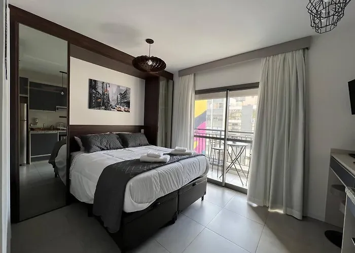 Almada Studios 9 - Republica