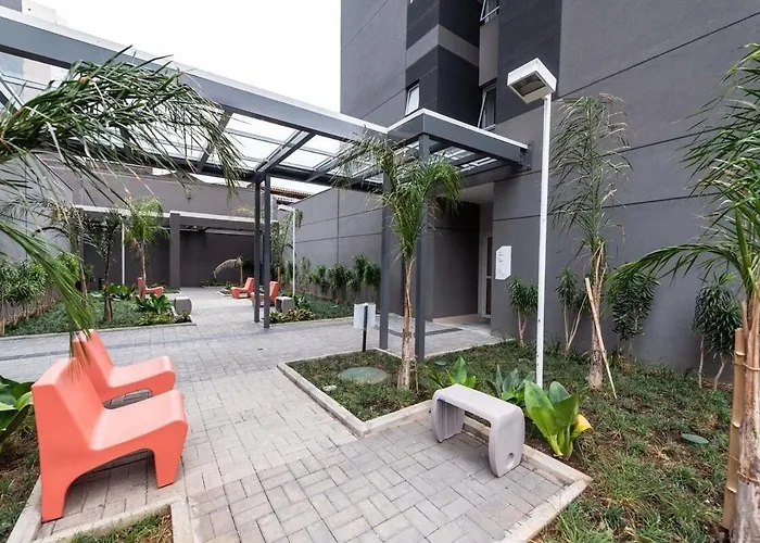 Studios Modernos Andar Alto 50 m Do Metro Brás Centro