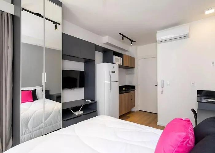 Studio Metro Brooklin 902