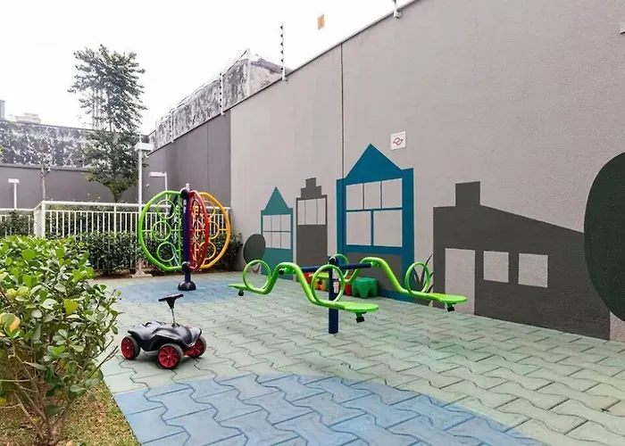 Novo Studio Coral Metrô Belém com Piscina
