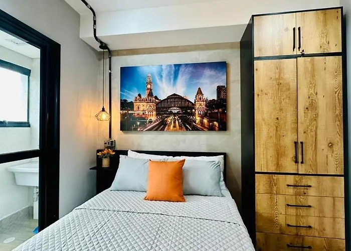 Conforto, Estilo E Vista Panoramica A Passos Da 25 De Marco! São Paulo