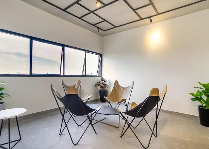 360 Vn Ueno By Housi
