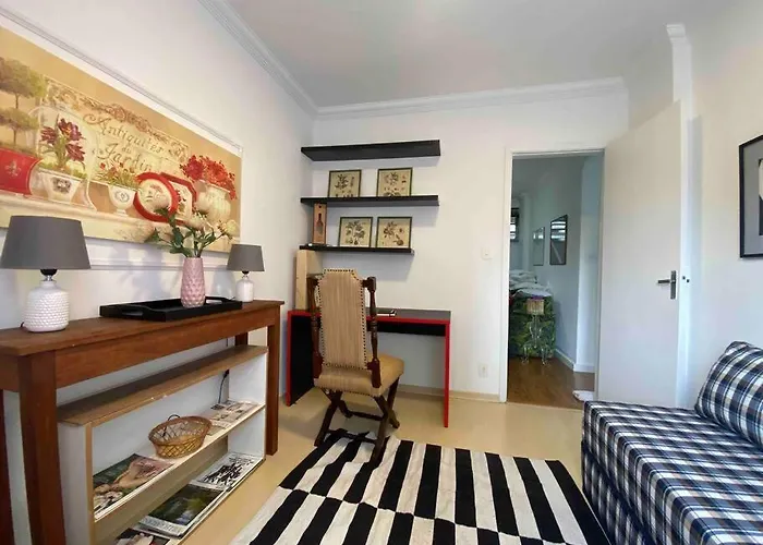 Apartamento encantador 30 m da Faria Lima e insper
