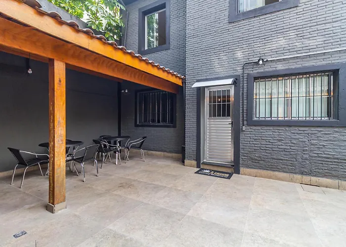 CASINA: STUDIOS Vila Madalena - BECO DO BATMAN