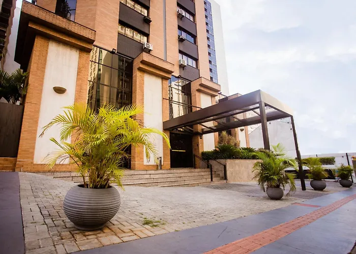 Hampton Park Jardins com Banheira Hidromassagem Luxuoso
