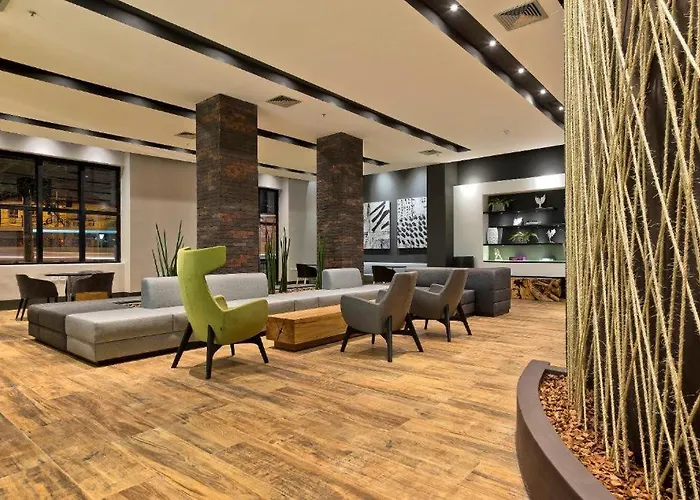HOTEL in AVENIDA IBIRAPUERA , QUARTO LUXUOSO , CUSTO BENEFÍCIO São Paulo