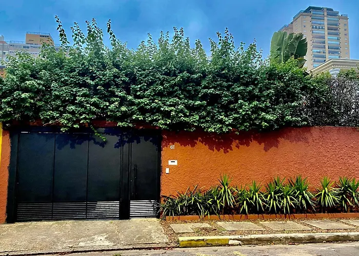 Casa Irauna
