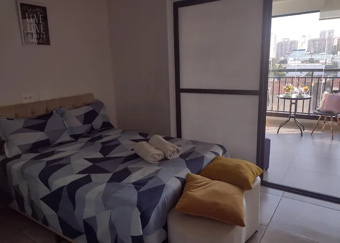 Lindo Studio no bom Retiro prox ao anhembi Sambodromo com wifi