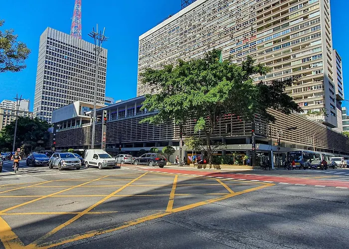 s próximos ao MASP e a metros da Estação Consolação e Avenida Paulista - Next Haddock