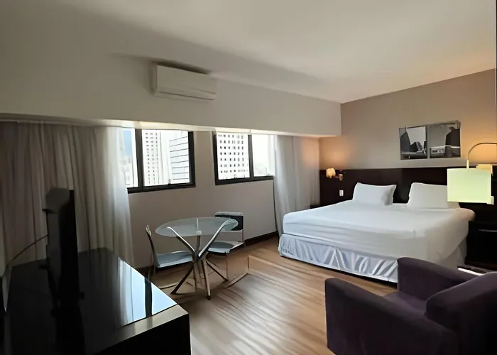 Getaflat-1504 Berrini 4 estrelas