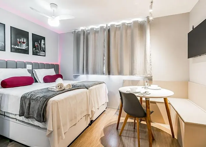 Rubi Studio no Brás com Piscina - Metrô Brás