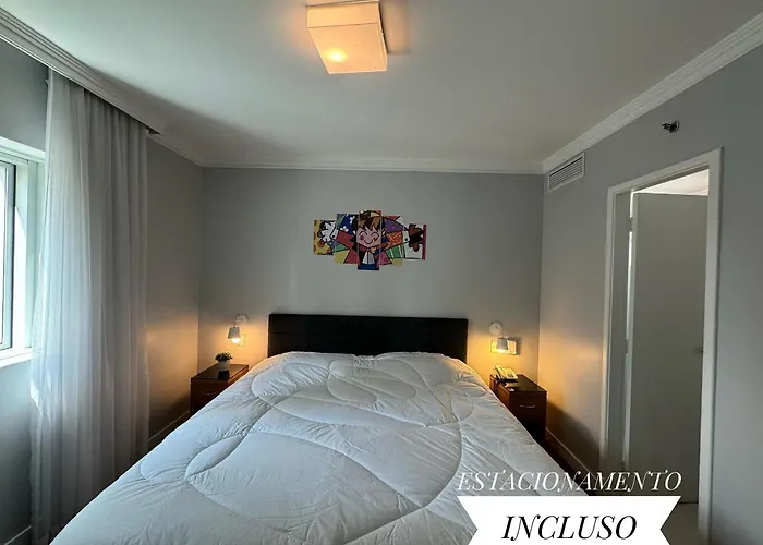 Flat localizado na Rua Oscar Freire