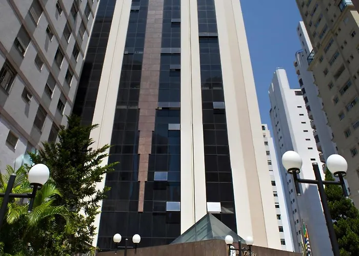 Le Premier Apartamentos