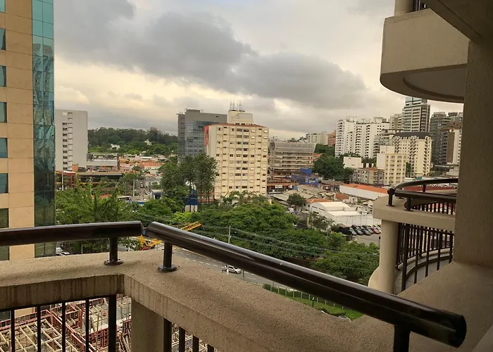 Flat Espaço Itaim BIBI II
