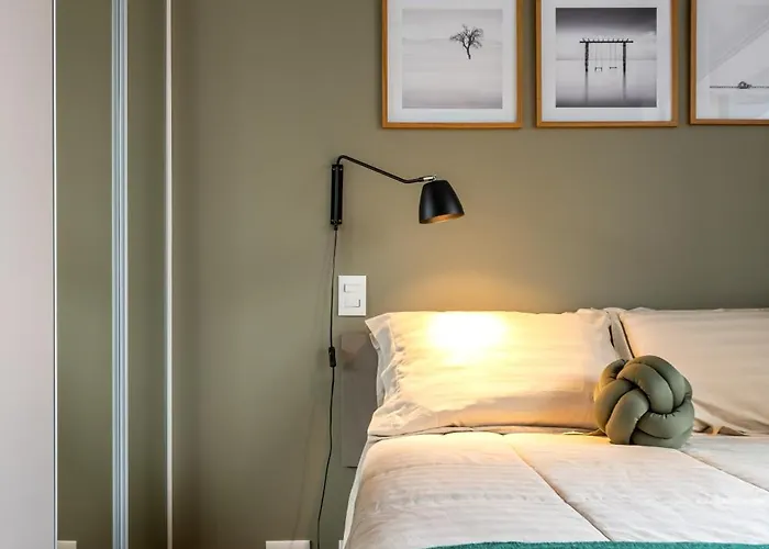 Studio com Varanda - Vila Olímpia