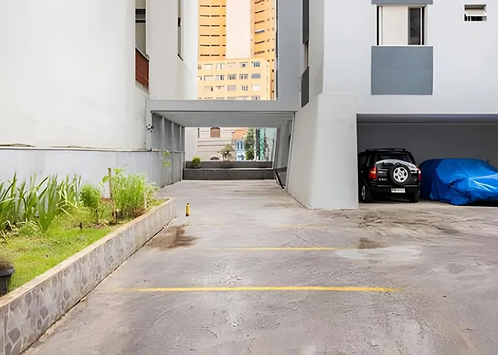 12min da Av Paulista c garagem | Acomoda 4