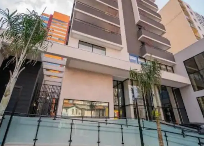 Studio Lindo e Novíssimo em Pinheiros - 2 Quadras Faria Lima