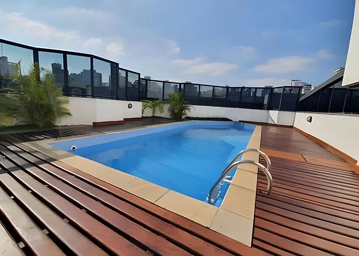 Flat Boutique, Coração do Jardins ao lado Shopping by UROOMS