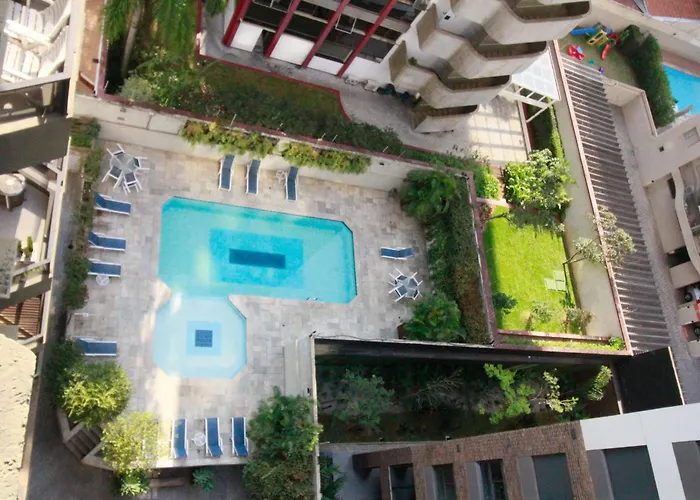 Apartamento Duplex Place Vendome! Moema, 58m2, Amplo, Conforto, Luxo! Servicos, Estacionamento, Internet, Metro!