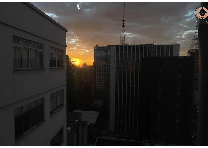 AVENIDA PAULISTA - inteiro na mesma Avenida PAULISTA
