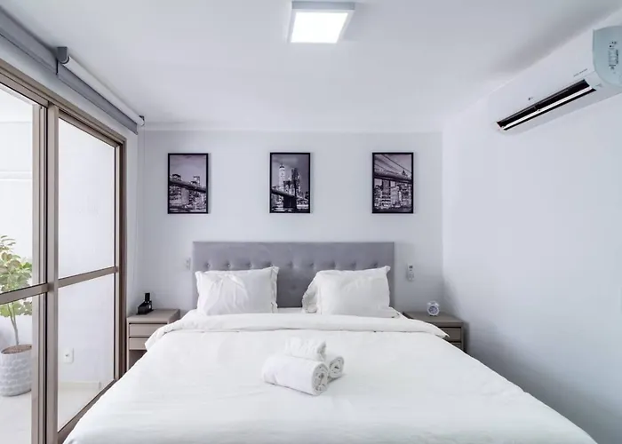 Studio com cama King Size