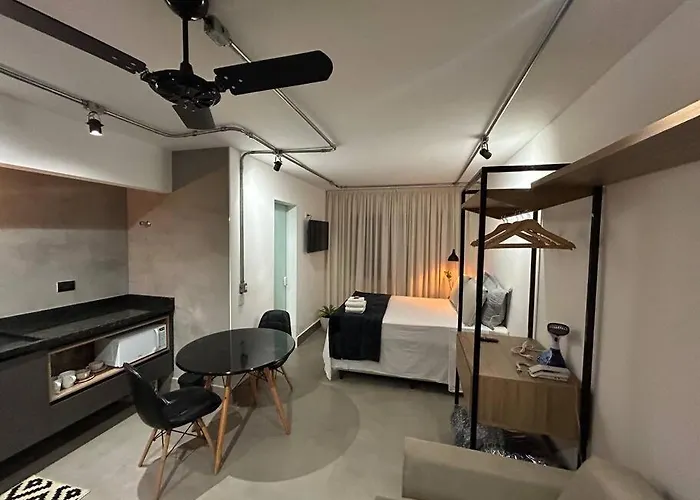 DF93 Estiloso próx Unifesp Ibirapuera Congonhas