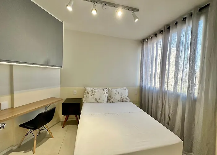 Studio Design com Varanda e Vista a 2 min do Metrô São Paulo
