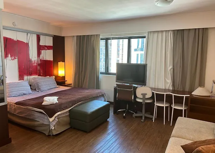 Flat 4 estrelas em Moema - Av Ibirapuera 2534