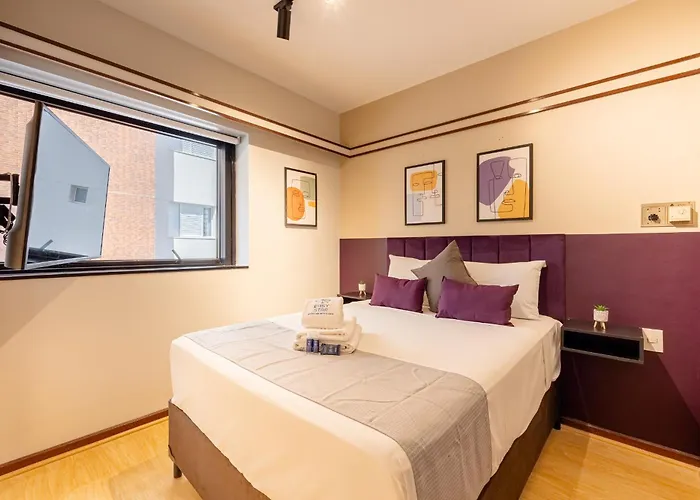 Easy Star - Charmoso flat no classico Jardim Paulista - HR01I