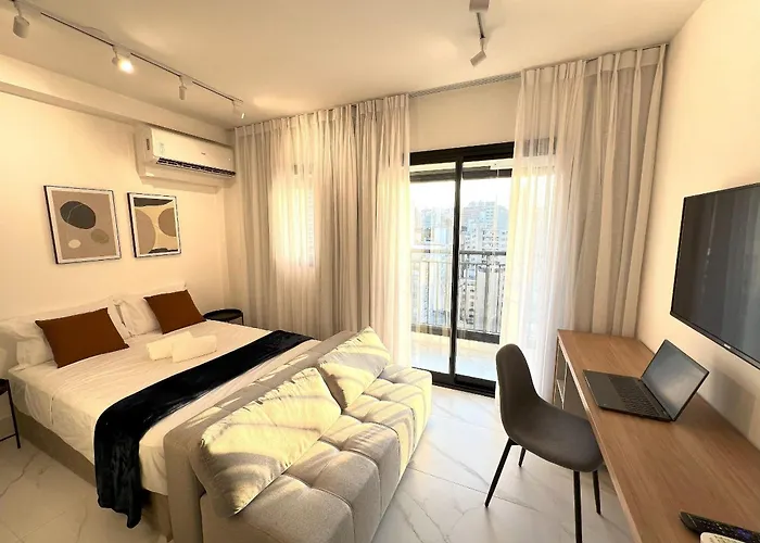 Moralia Consolação - Studios luxo com vista incrível