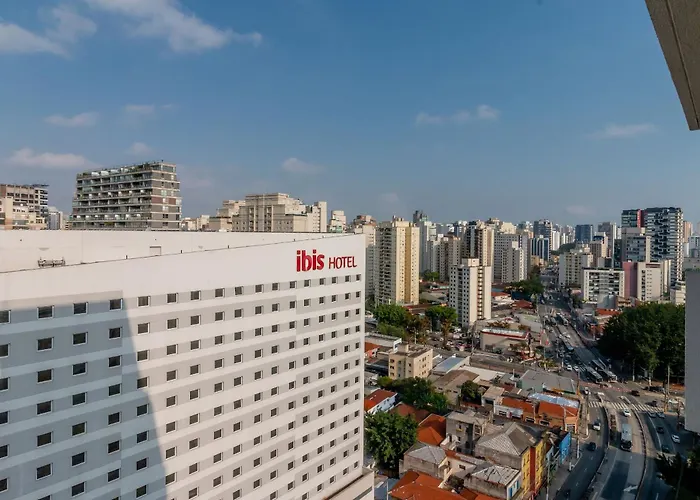 Condomínio no Itaim, lindo Rooftop com vista para o Ibira!! São Paulo
