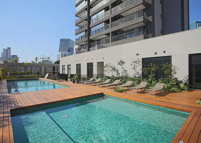 Expand Pinheiros