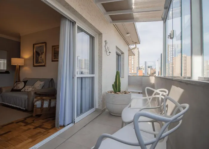 100 metros bem espaçoso com terraço, garagem e ar