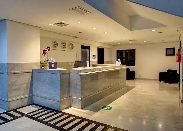 Multihouse- Hampton Park Jardins