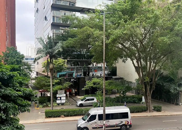 Apartamento Aconchegante 1 Dormitório a 250m do metrô - Liberdade, São Paulo