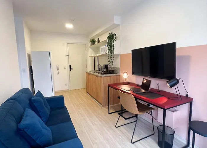 Apartamento Aconchegante 1 Dormitório a 250m do metrô - Liberdade, São Paulo