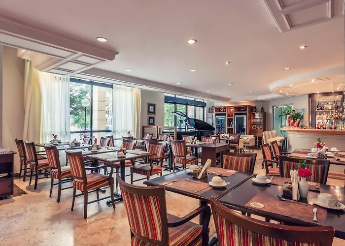 HOTEL FLAT PINHEIROS in SÃO PAULO, METRÕ CLINICAS