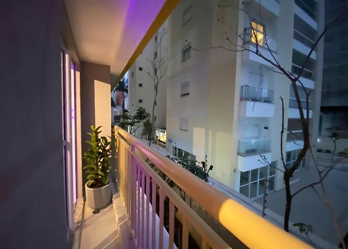 P109 - Luxo em Pinheiros | Metrô | Av. Rebouças Apartamento São Paulo