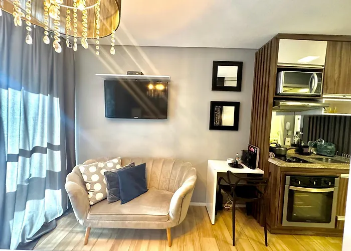 303 - Rentaqui - Studio Augusta Elegance Pool New