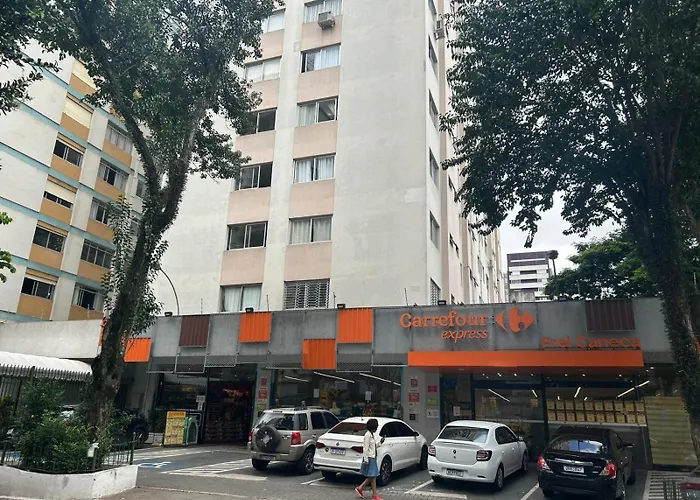 FR901 - Studio Frei Caneca | Próx. à Paulista 350m São Paulo
