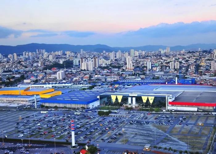 Ao lado do Expo Center Norte - Pari - Brás - Tiête